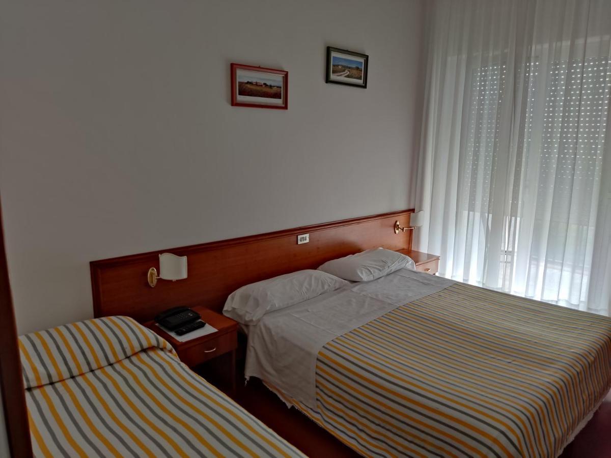 Hotel Ristorante Il Grillo Acquaviva Picena Dış mekan fotoğraf