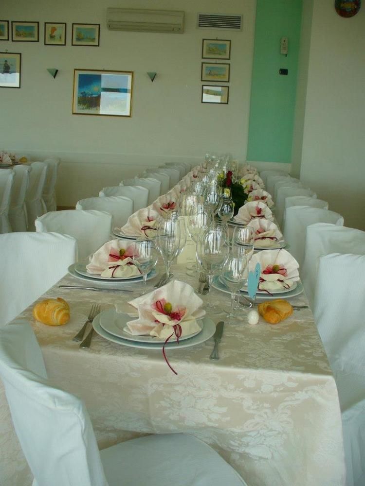 Hotel Ristorante Il Grillo Acquaviva Picena Dış mekan fotoğraf